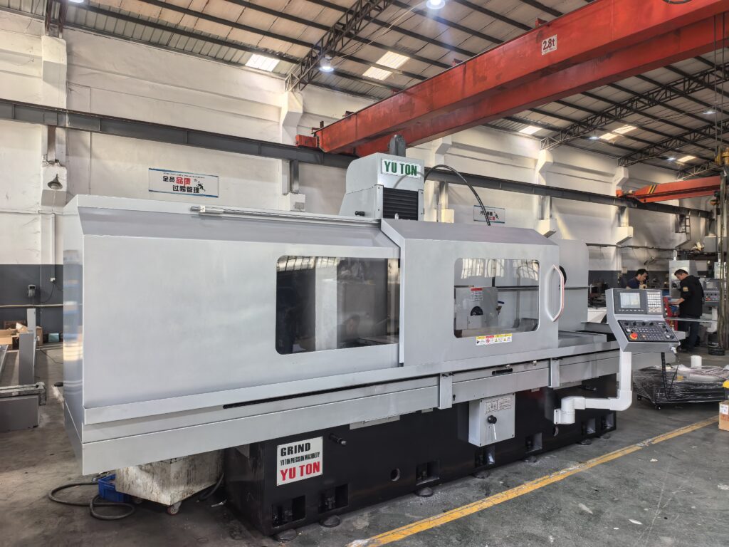 YUTON CNC surface grinder with high precision and stable performance