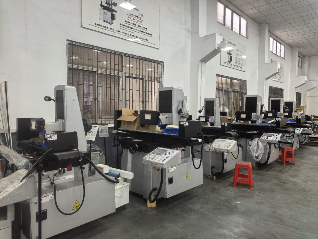 Fully automatic surface grinding machine, intelligent CNC automatic grinder with robotic feeding and AI precision inspection for metal precision machining