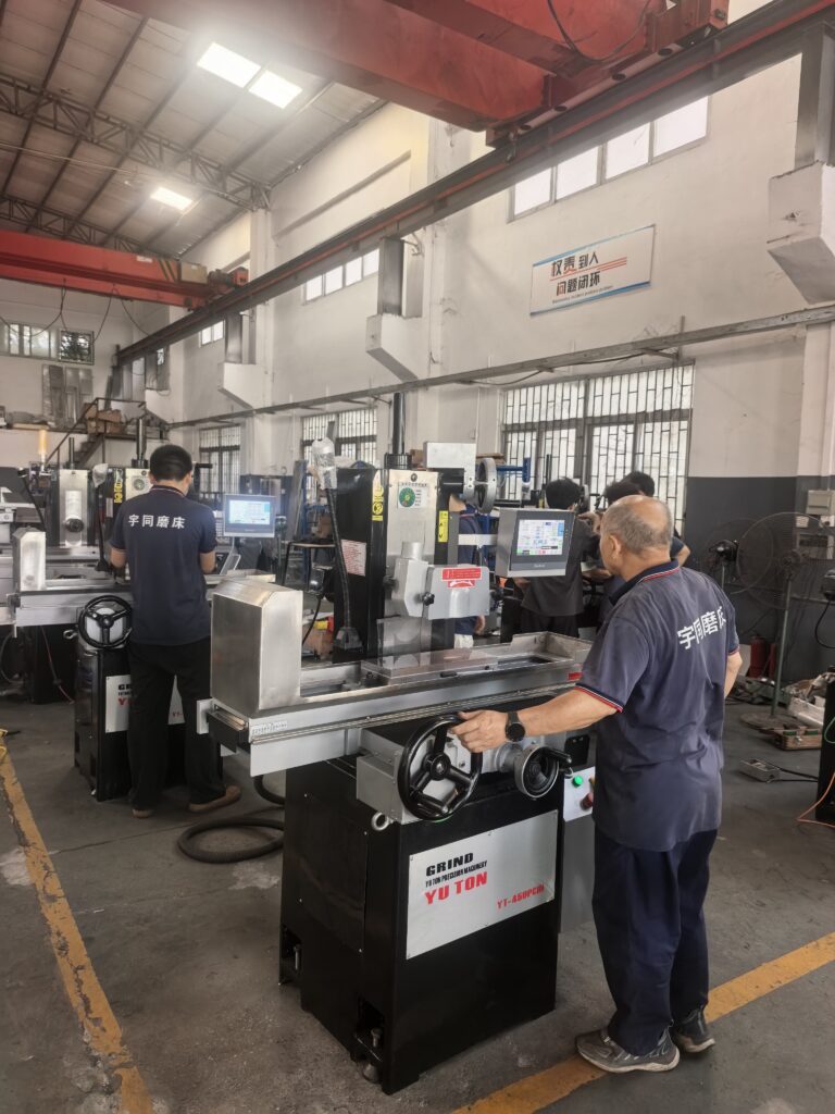 YT-450PCIII PLC Surface Grinder with Automated Grinding Control System