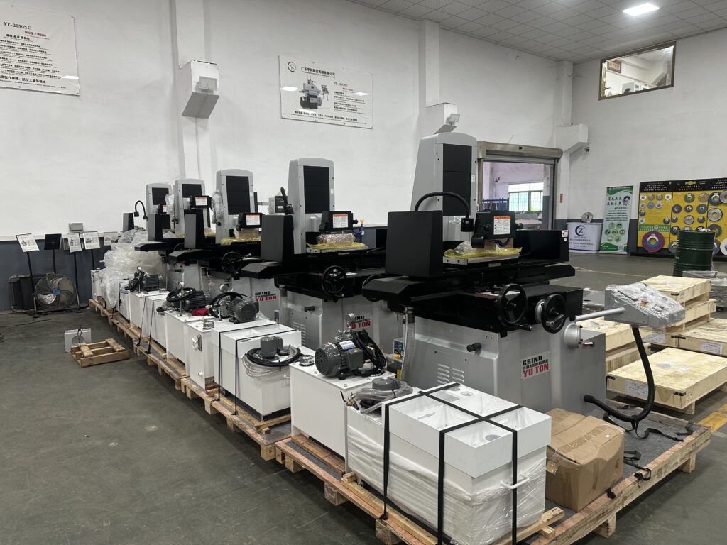YUTON automatic grinder with hydraulic feed system on shop floor