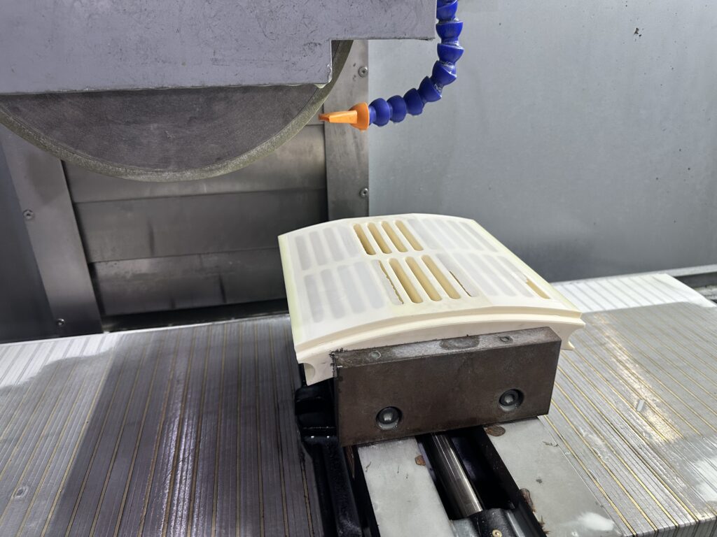 Surface grinding for aluminum using proper workholding methods for precision components