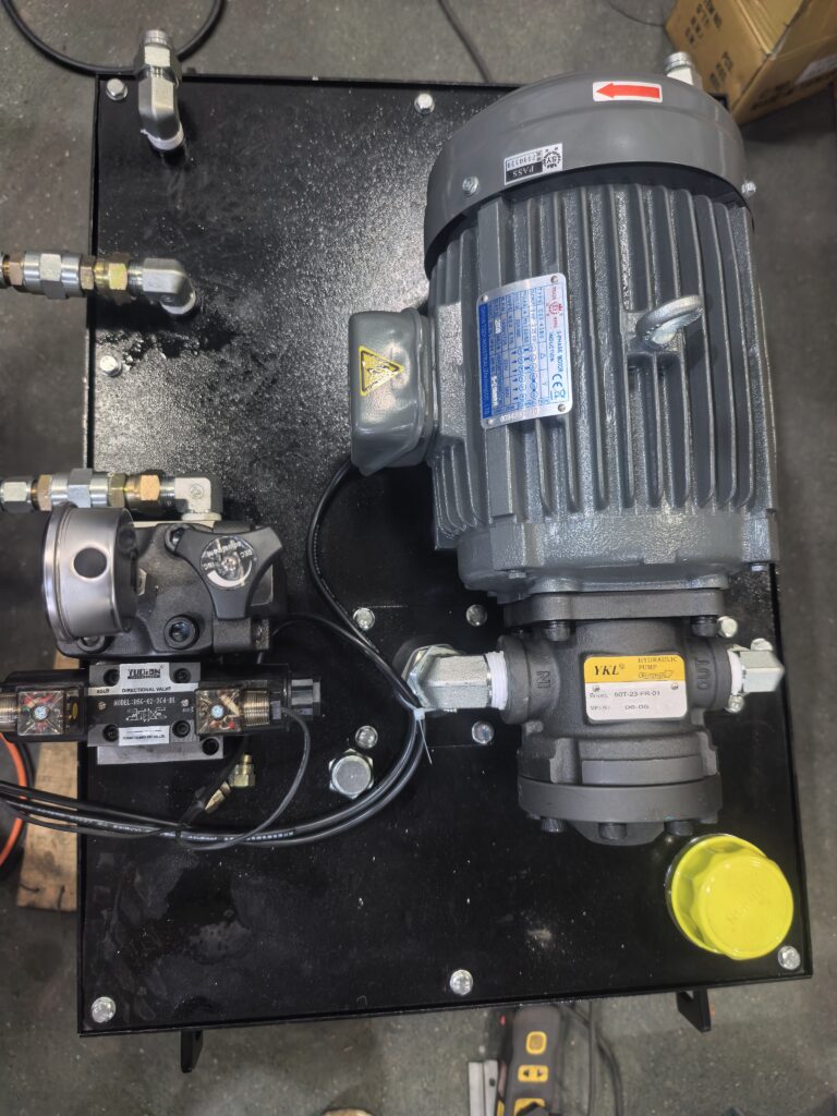 Hydraulic surface grinder for sale showing precision spindle and hydraulic table system