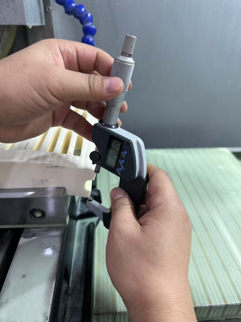 Surface grinding for stainless steel with surface roughness inspection equipment