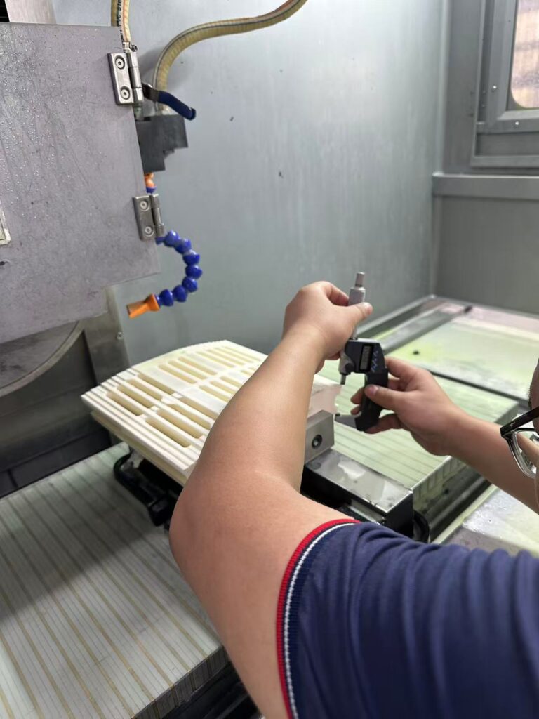 Surface grinder brand certification and quality inspection