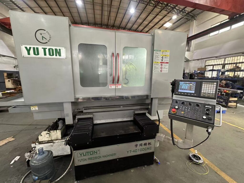 Grinding process simulation using digital twin technology for CNC machines