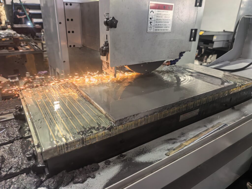 Precision surface grinding result measured after machining