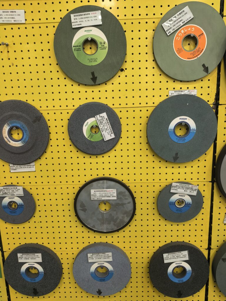 Grinding wheel selection for surface grinding tool steel materials