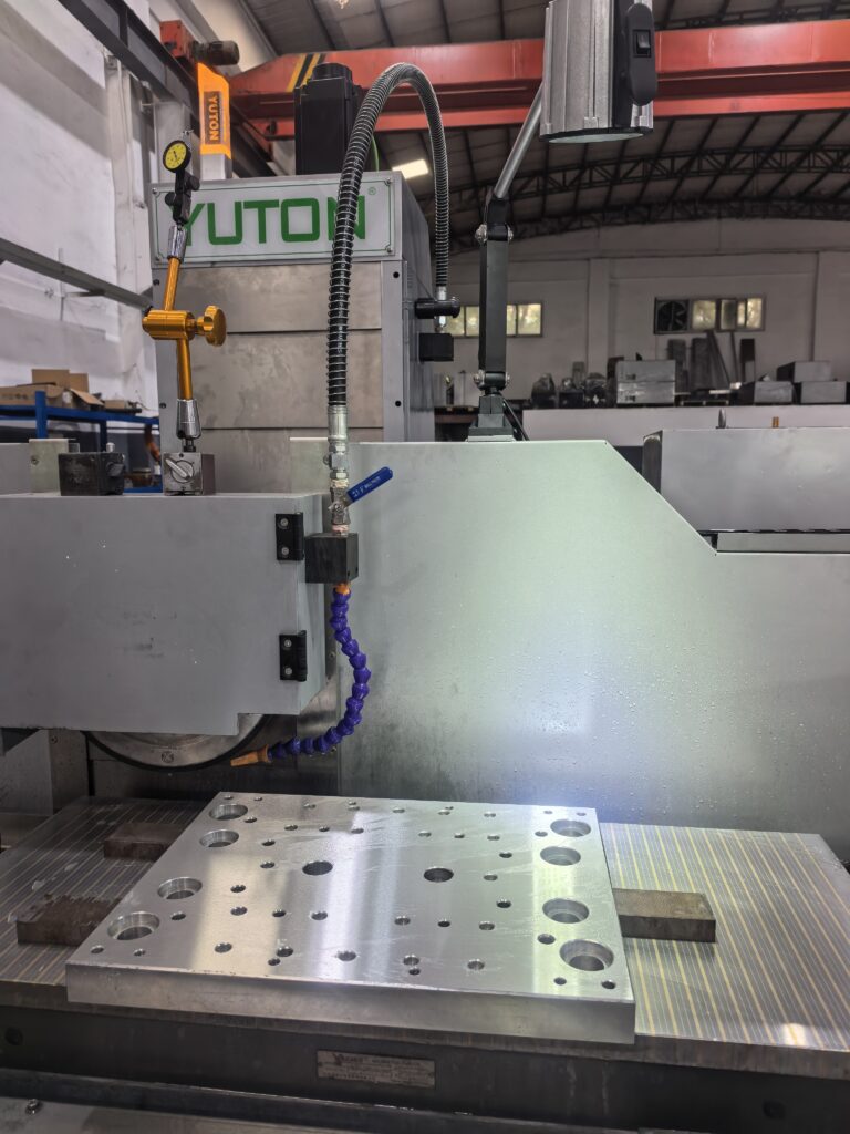 YUTON CNC surface grinder machining Inconel aerospace components